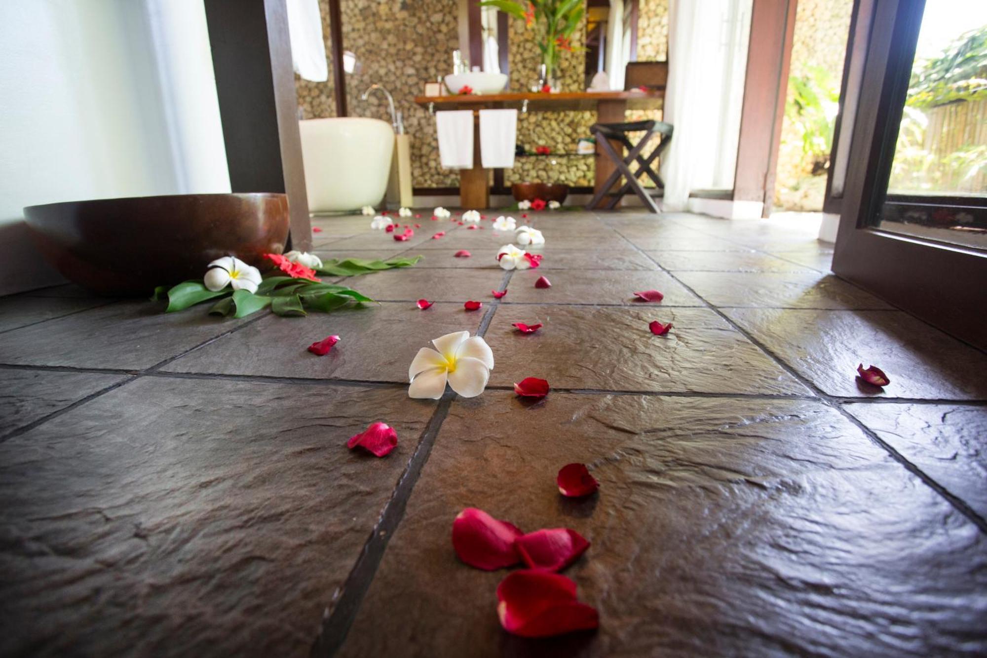 Mandala Spa & Resort Villas Manoc-Manoc Chambre photo